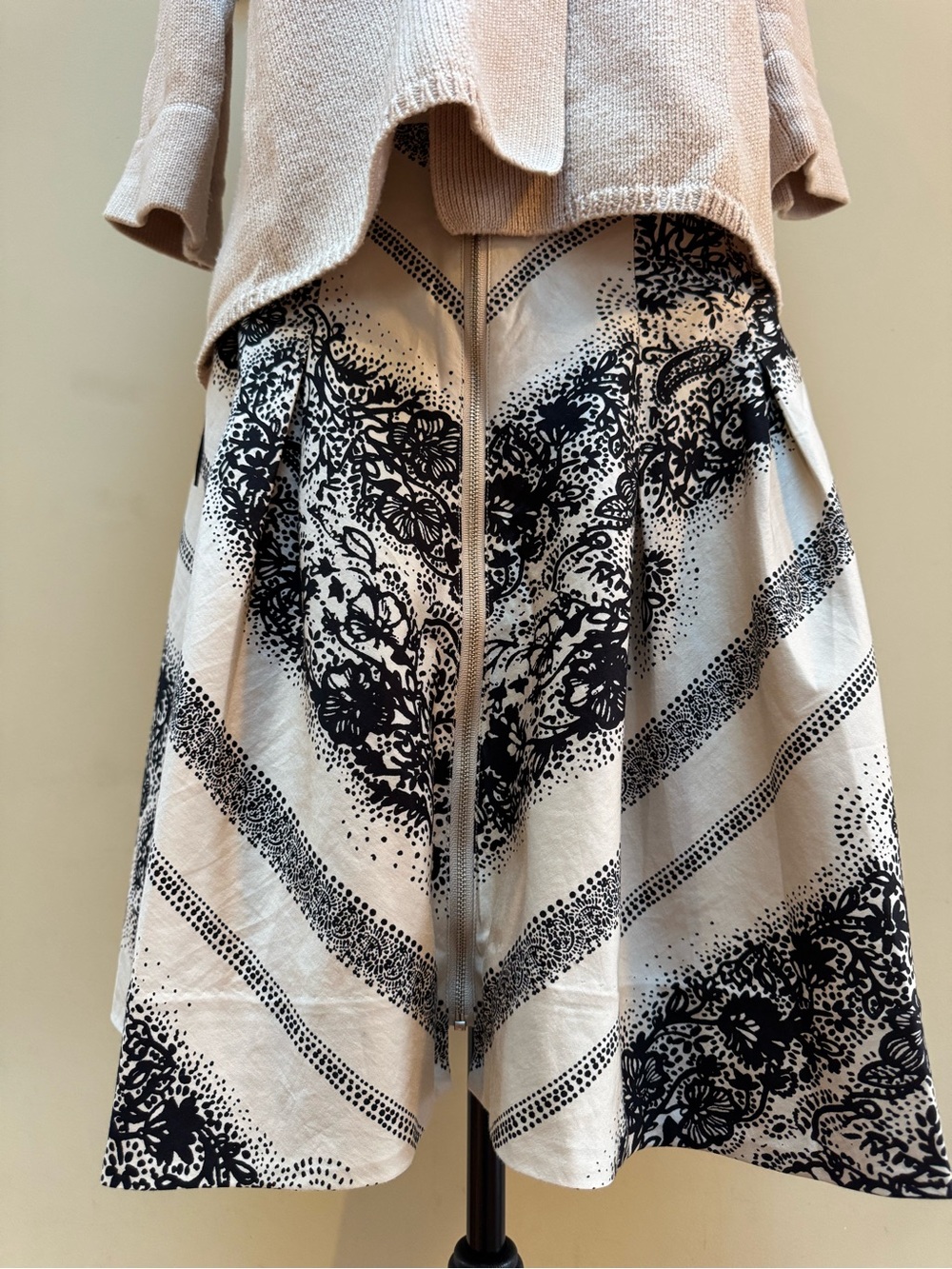 Anthropologie Edme Esyllte Skirt Full Front Zip